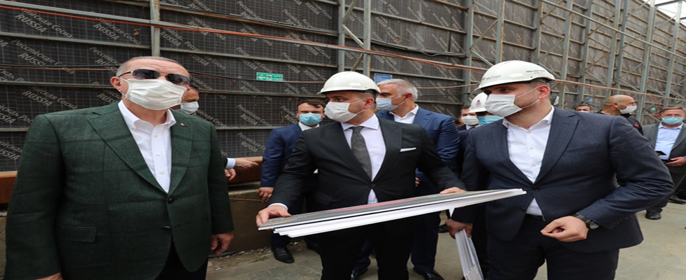Cumhurbaşkanı Erdoğan, Taksim Camii ile AKM incelemelerde bulundu