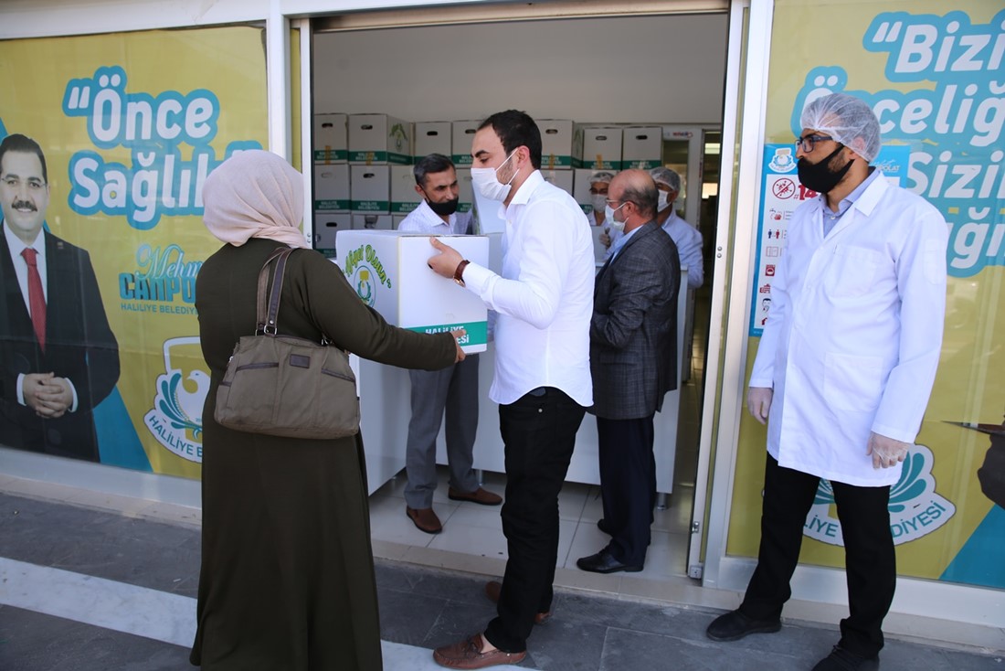 ÇÖLYAKLILARA GLUTENSİZ GIDA PAKETİ DAĞITIMI SÜRÜYOR