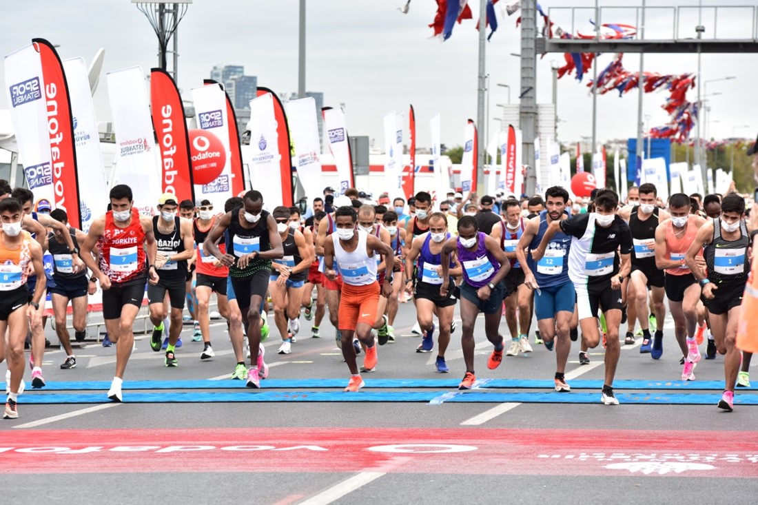 VODAFONE 15. İSTANBUL YARI MARATONU ÜST DÜZEY HİJYEN STANDARTLARIYLA KOŞULDU!