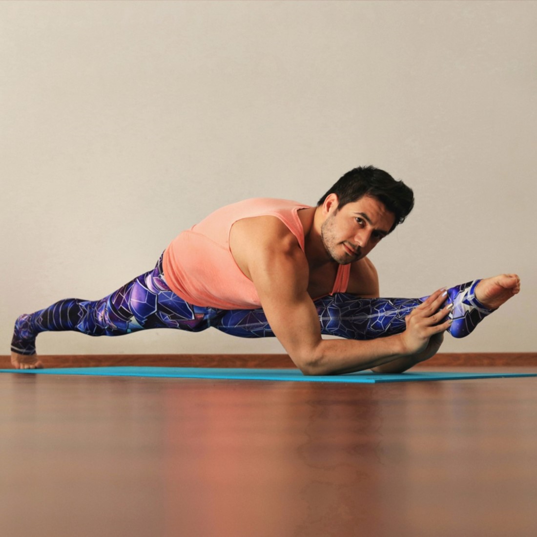 YOGADAN DAHA FAZLASINA ADANMIŞ BİR HAYAT: ÇETİN ÇETİNTAŞ
