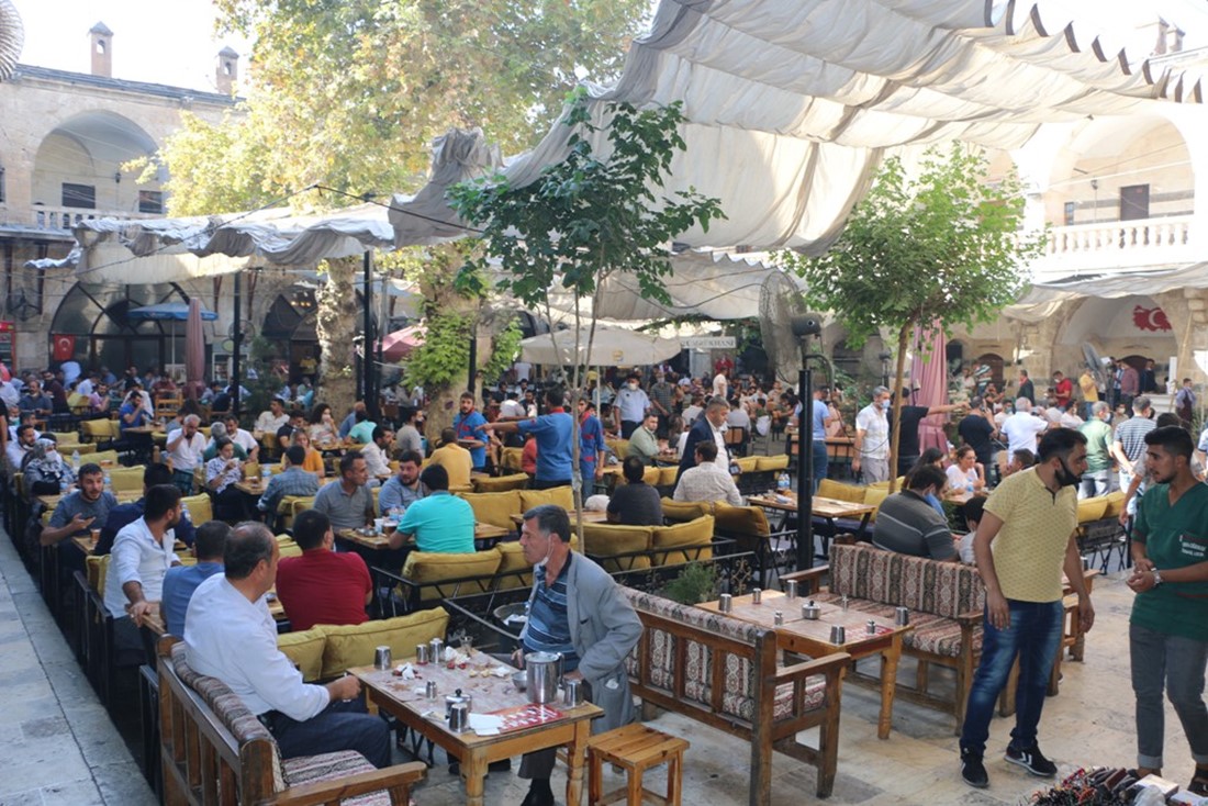 URFA AHENGİ TOPLULUĞU GÜMRÜK HAN’DA KONSER VERDİ
