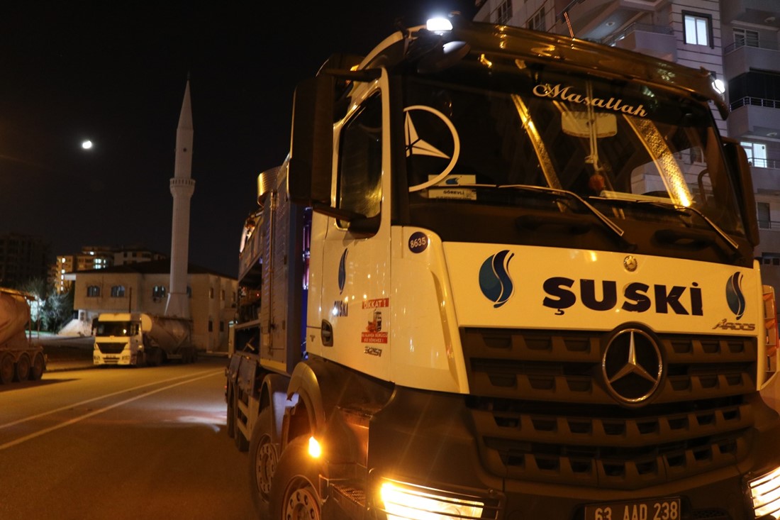BÜYÜKŞEHİR SOKAĞA ÇIKMA KISITLAMALARINI FIRSATA ÇEVİRDİ
