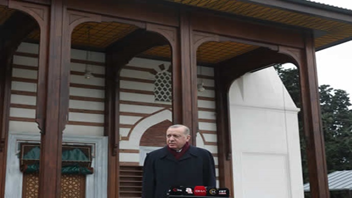 Cumhurbaşkanı Erdoğan, Cuma namazını Kerem Aydınlar Camii’nde kıldı