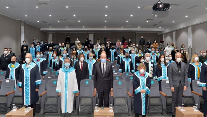 Cumhurbaşkanı Ersin Tatar bu sabah, Girne Üniversitesi 2021-2022 Akademik Yılı Güz Dönemi Mezuniyet Töreni’ne katıldı