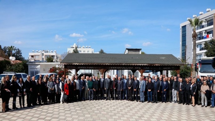 Emekli Sivil Savunma personeline Cumhurbaşkanı Ersin Tatar’ın katılımıyla yemek düzenlendi