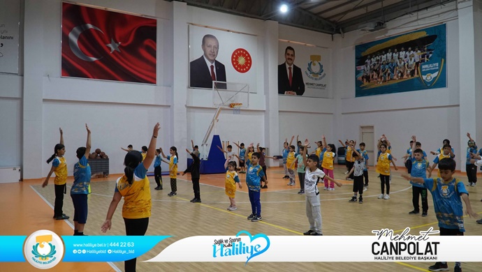 GENÇLER, HALİLİYE BELEDİYESİ İLE SPOR ALIŞKANLIĞI KAZANIYOR