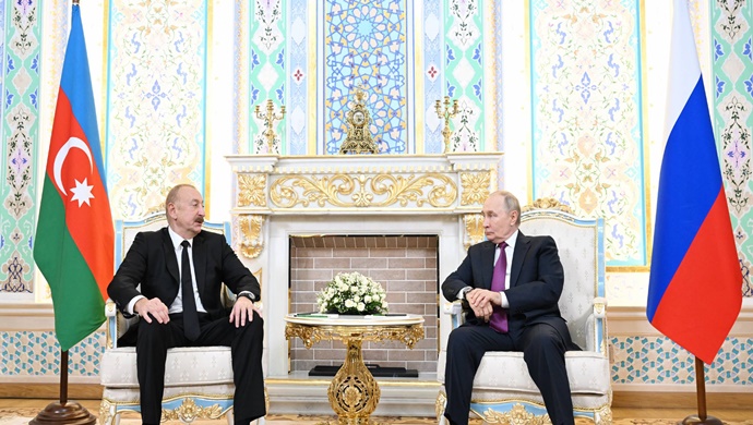 Azerbaycan Cumhurbaşkanı İlham Aliyev ile Rusya Devlet Başkanı Vladimir Putin arasında Duşanbe’de baş başa görüşme gerçekleştirildi.
